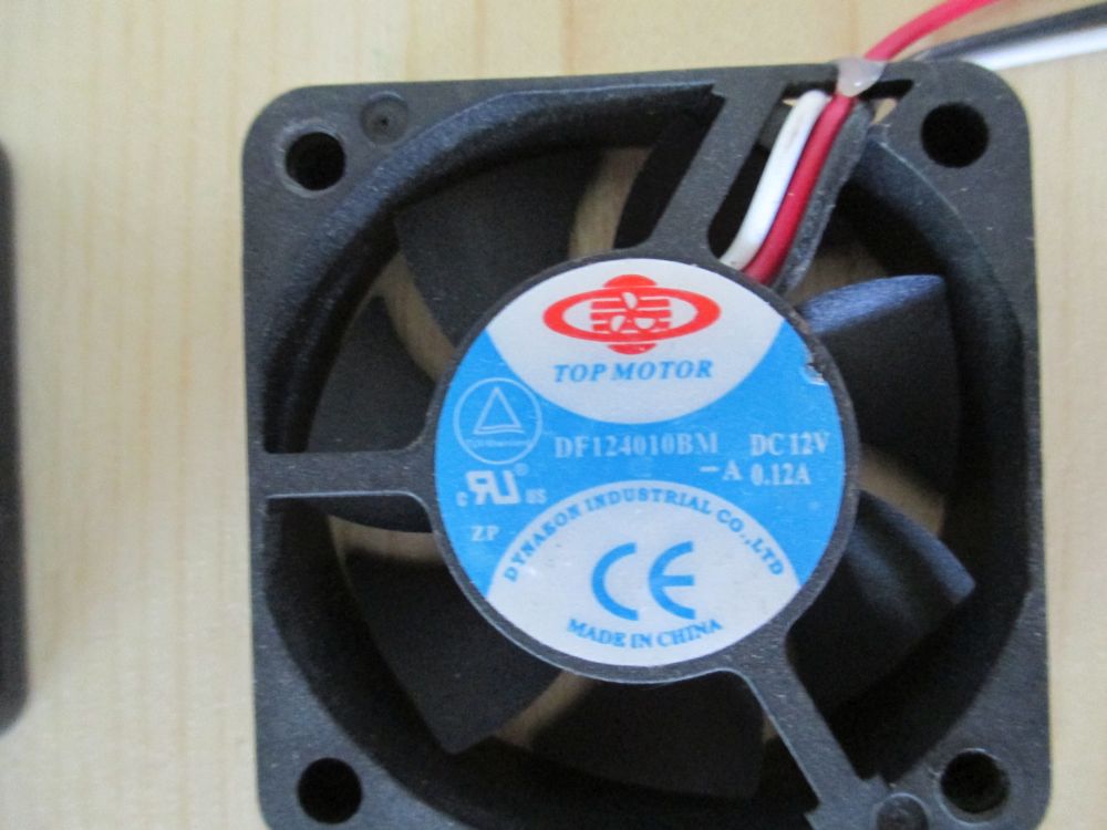 Top Motor Kühlventilator DF 124010BM DC12 V 40 x 40 mm für Computer K18/133