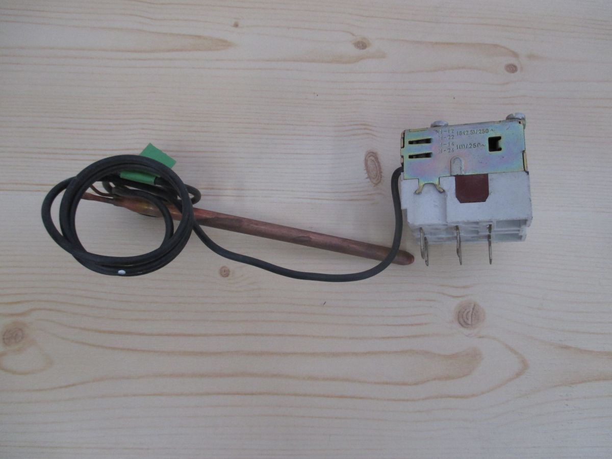 IMIT Boilerthermostat mit Kapillarohrfühler 16 V 2,5 a 230 V Thermostat S21/26