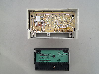 Regler R+S Typ 105.830   220 V Seriennr. 030  2283 R und S Regler  S12/19