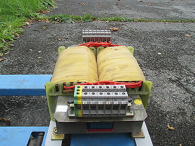 Löwe Trafo BV 21861  Pri: 208 220 440 480V Sec 220 380 400 420 440 460V 7,5KVA  T15/4