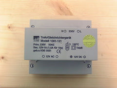 Trafo Gleichrichtergerät Model 1001-121 pri 230 V sek. 12 V 1 A Bestnr.: T9/541