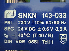 Transformator  SKN 143-033  Trafo pri.230V +/- 10%  sek.24V +/- 6V  3,5A  T9/881