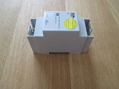 EIA TR1/8V Transformator Klingeltrafo pri. 230V sec. 8V   1A  T9/894