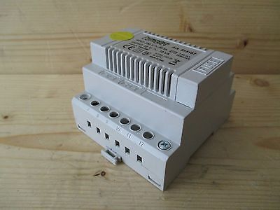 Trafo Comatec Nr. 515167   pri 230 V   sec  12 V  Klingeltrafo  12 VA     T9/838