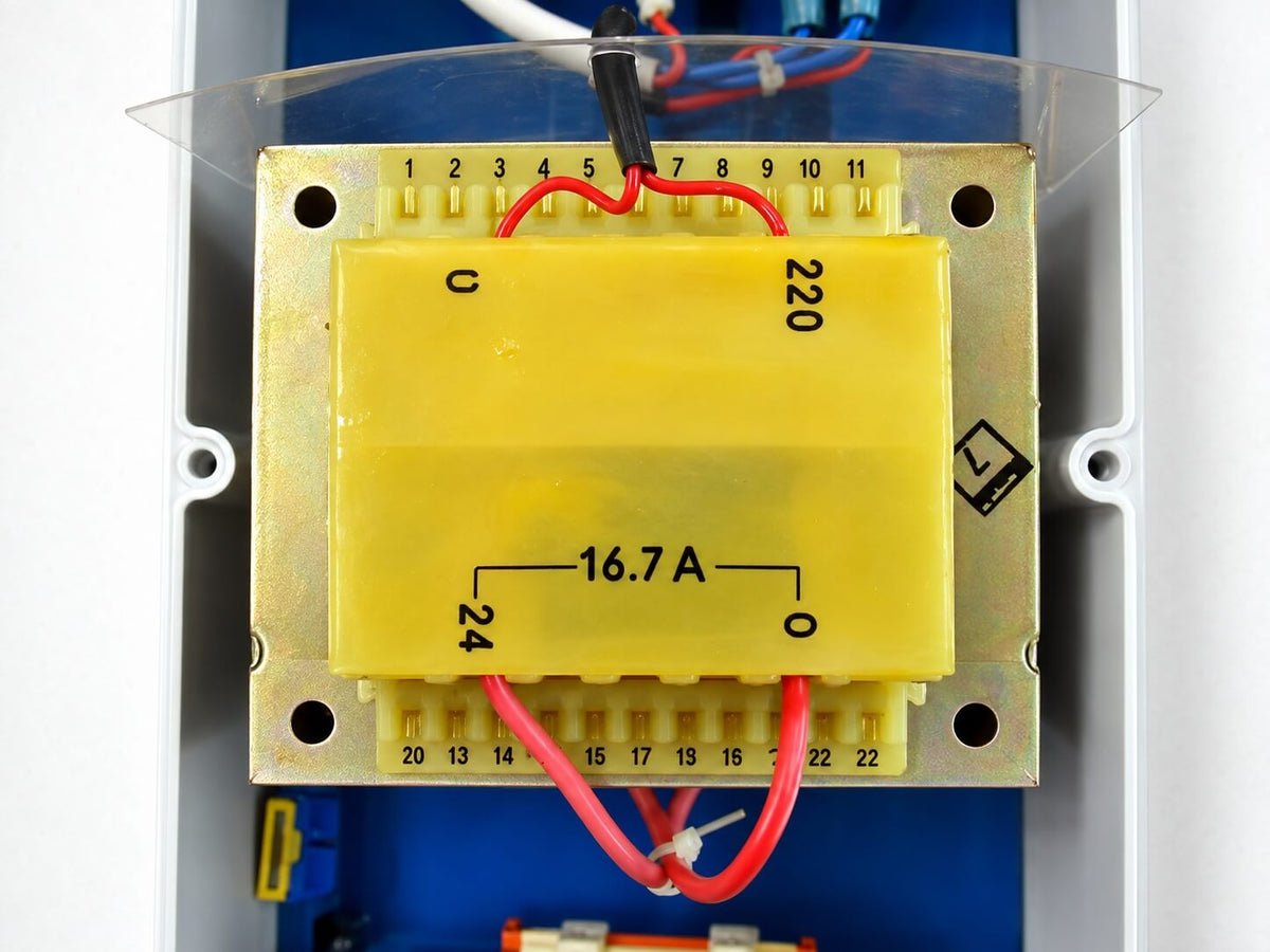 Safety isolating transformer – 220 V to 24 V AC – 16.7 A – approx. 400 VA T9/45
