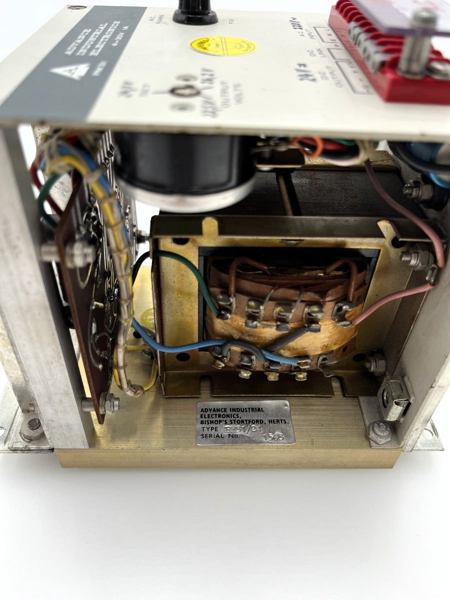 Advance Industrial Elec. Trafo PM31/24 pri 220V sec 22,5V  24V 26,2V  T10/113