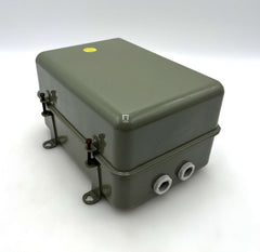 Rathgeber EE250 Transformator 220 V auf 12 V – 320 VA Trafo im Wandgehäuse T9/212