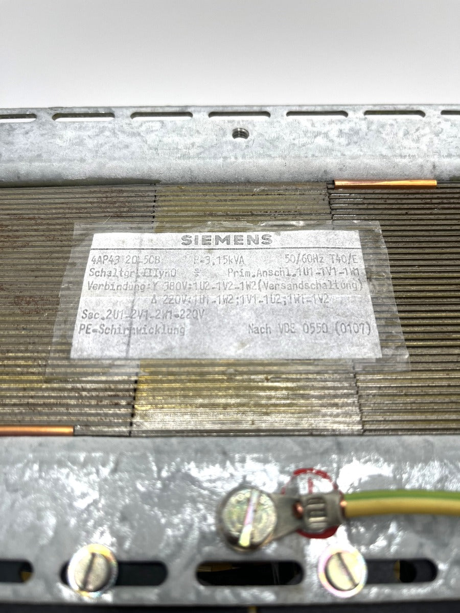 Siemens Transformator 4AP43205CE 3x400V auf 3x230V 3,15kVA Drehstromtrafo T10/89