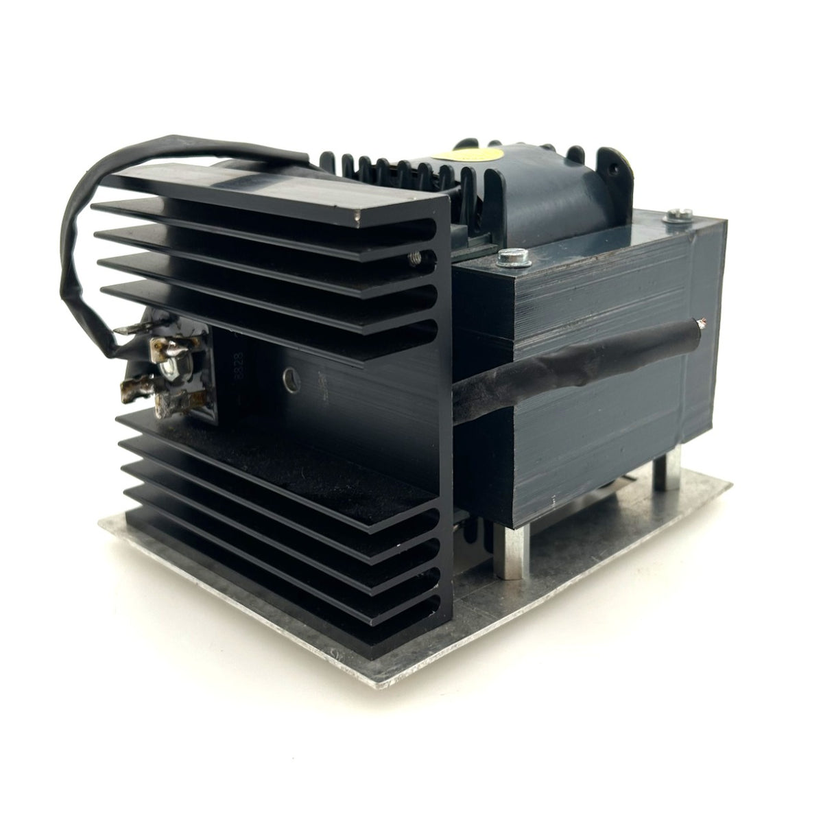 Trafo THS 10504412795 pri 230 V AC sek 19 V DC Nr 91-731 Transformator T9/1046