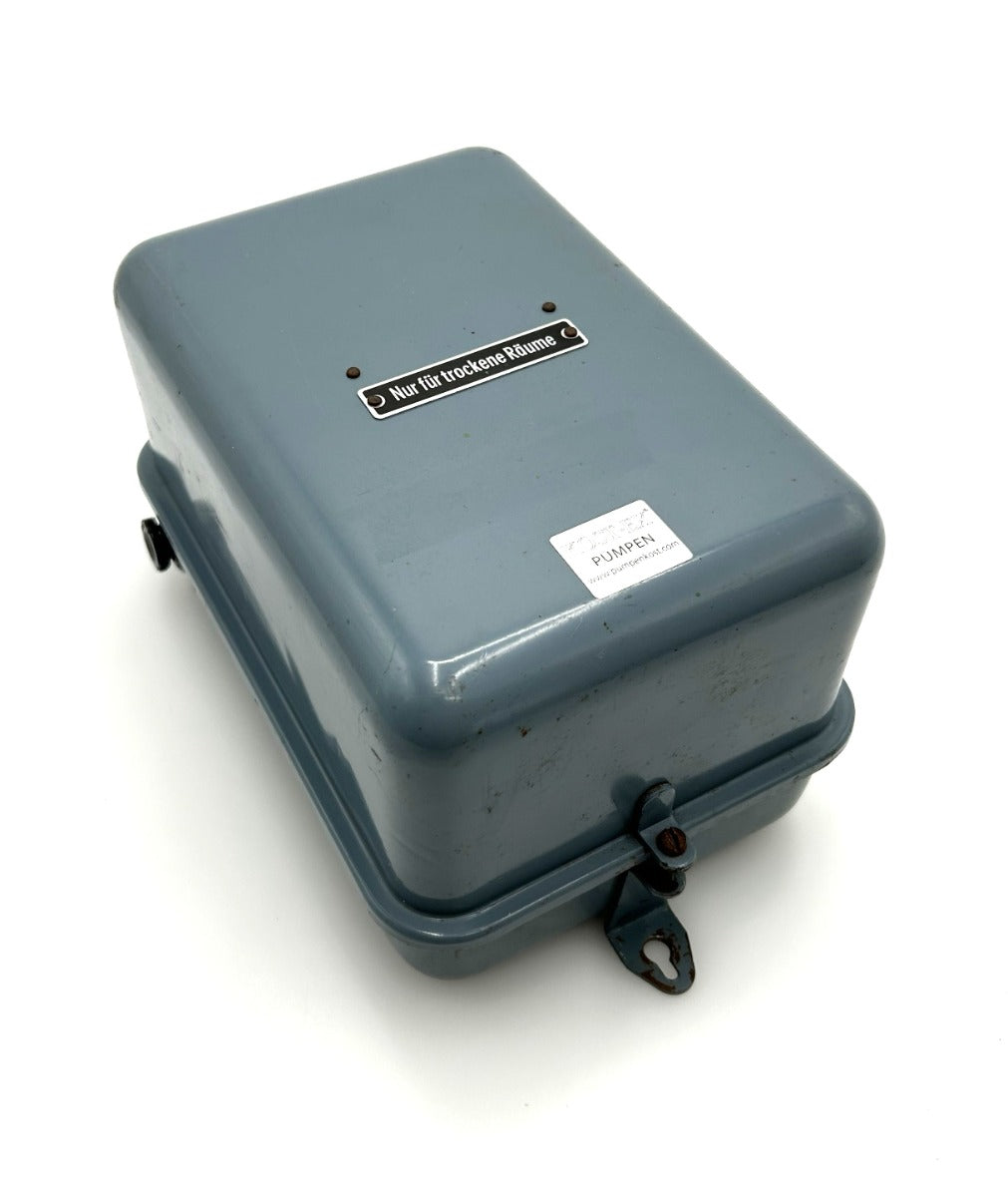 Trenntrafo Typ  KB  5945832  pri. 220V   sec. 24V  10,4A  Trafo  T9/1062