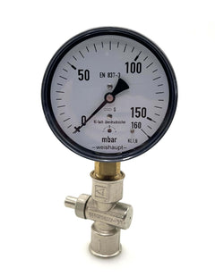 Weishaupt Druckmanometer 160 mbar mit Manometerhahn & Adapterstück – EN 837-3 | S10/26