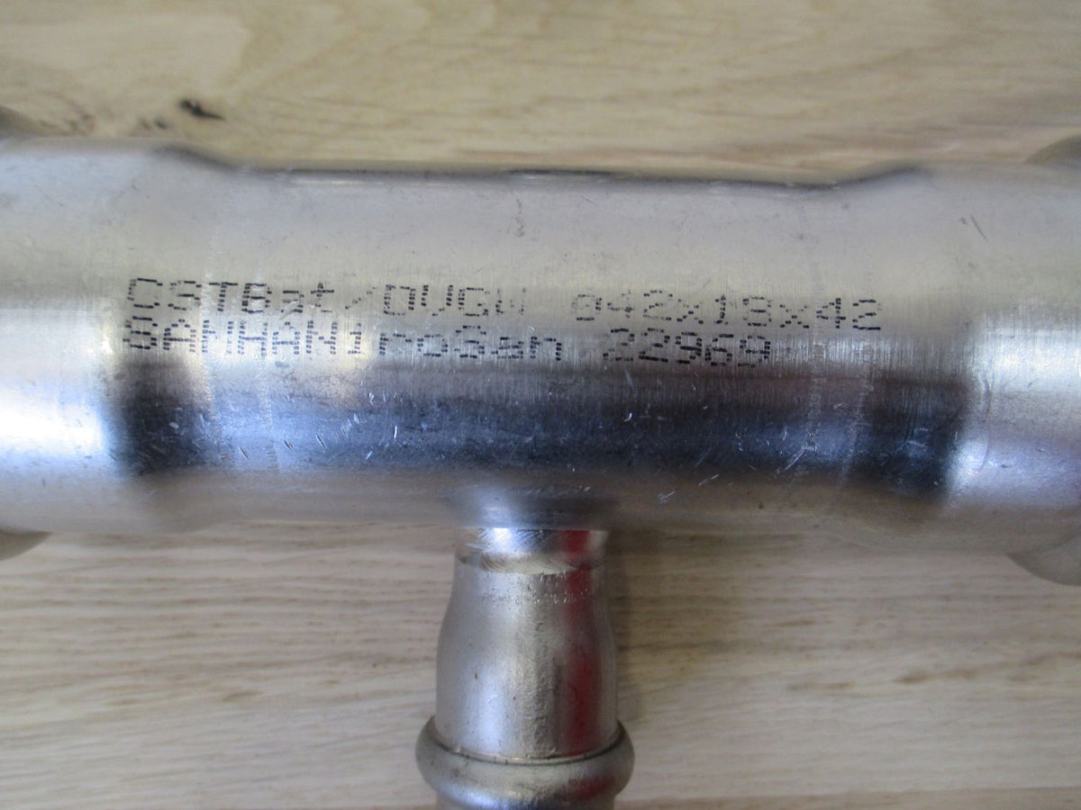Sanha NiroSan T - Stück  42 x 48 x 42 mm Edelstahl 22969 Press Fitting K17/24
