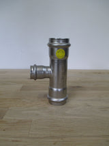 Sanha NiroSan T-Stück 42 x 28 x 42 Edelstahl Press Fitting K17/25 