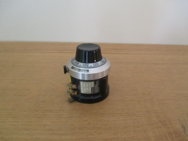 Helipot Widerstand Drehpotentiometer NT Regler 5 Ohm Resistor K17/367