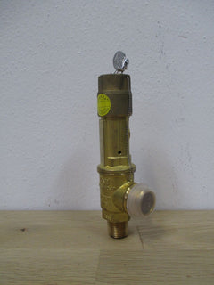 Castel Sicherheitsventil Bördelanschlüsse 3030/44 Ventil 1/2 3/4 Zoll K17/388
