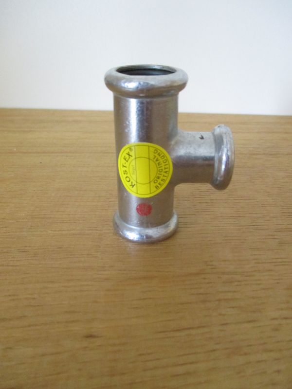 T- Stück 18 x 15 x 18 mm Sanha Edelstahl Press Fitting K17/455 