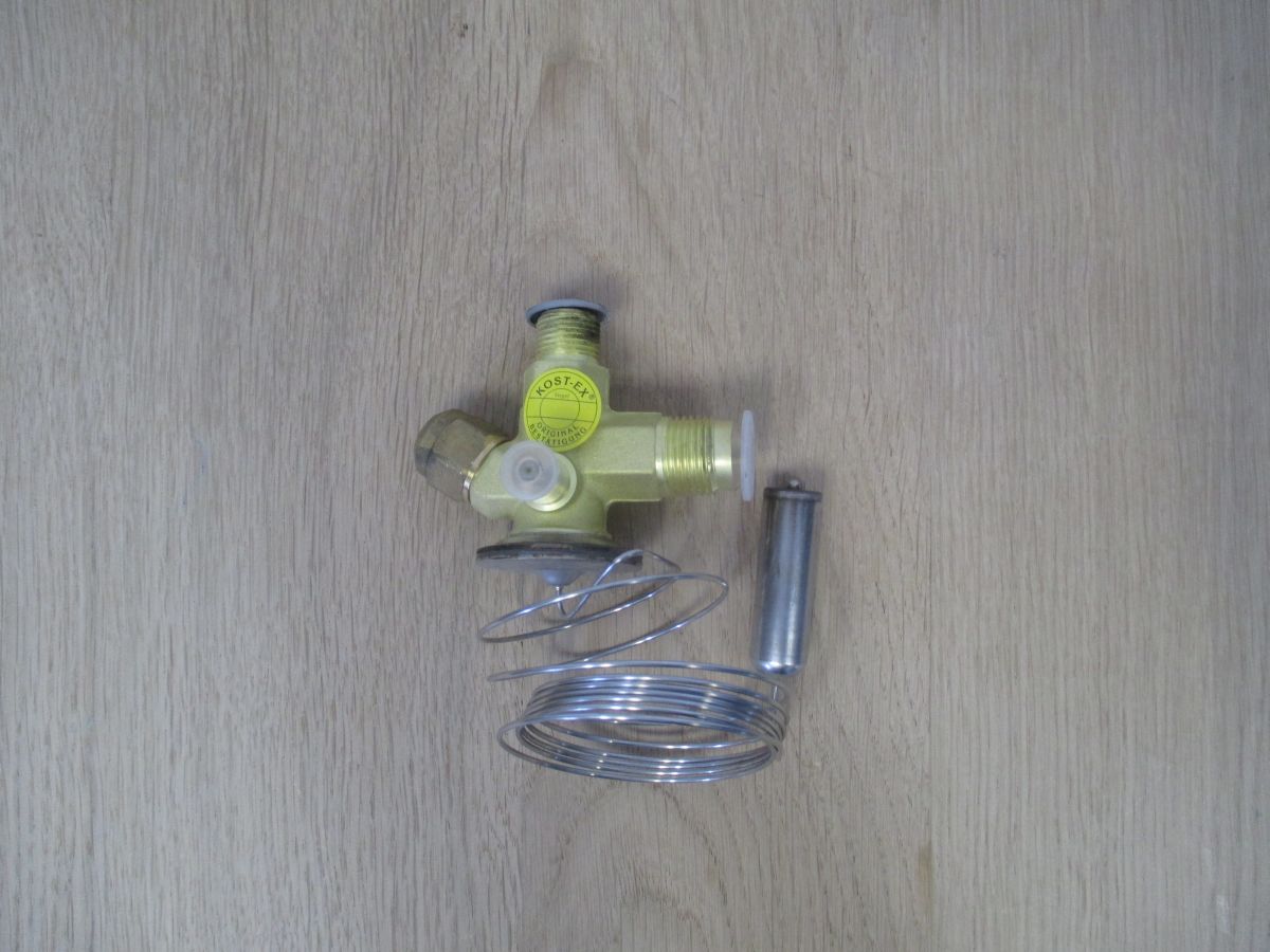 Danfoss Thermostatisches Ventilgehäuse TES 2 Nr 068Z3403 Eckventil K17/549 