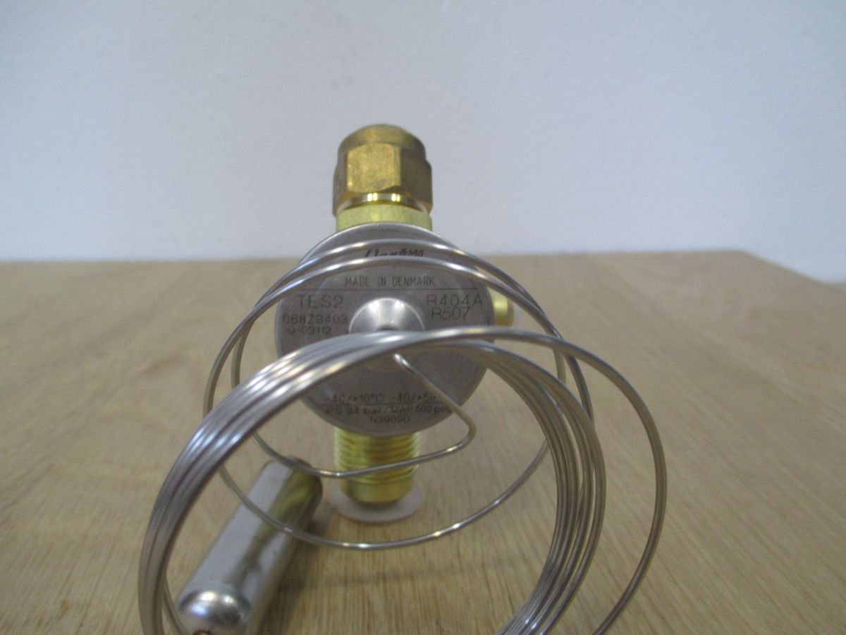 Danfoss Thermostatisches Ventilgehäuse TES 2 Nr 068Z3403 Eckventil K17/549 