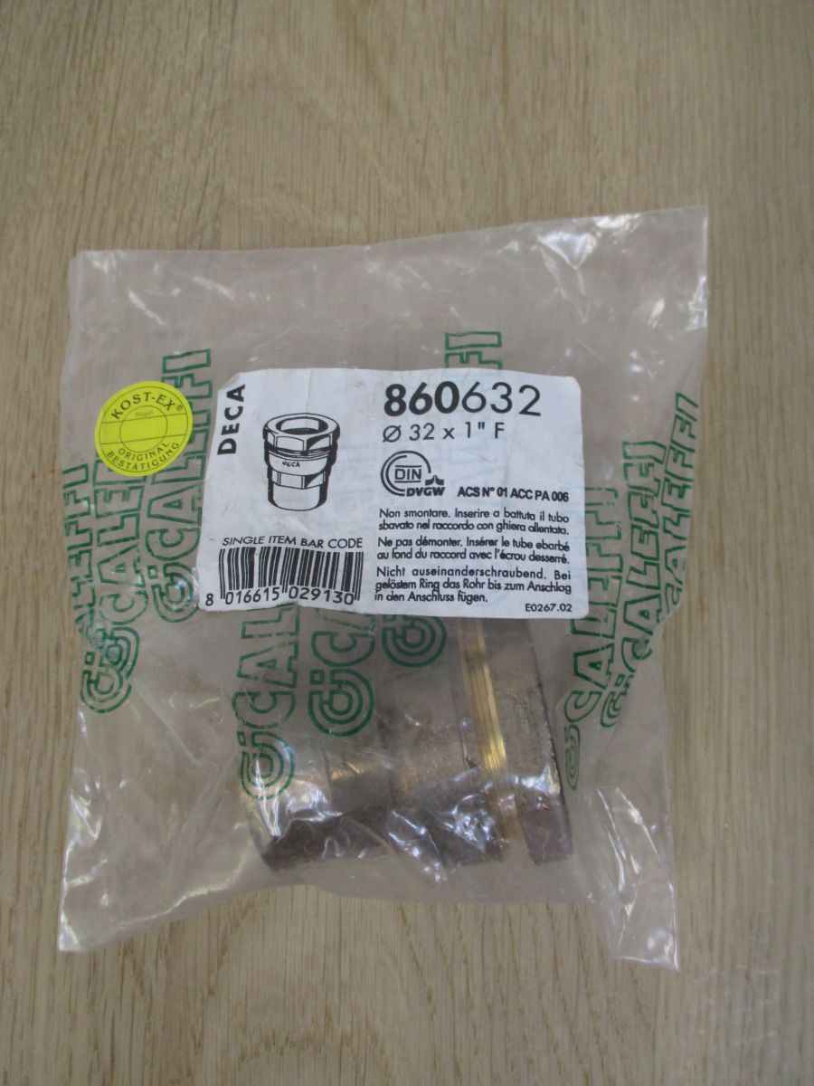 Caleffi Deca Anschluss Verschraubung 32x1 IG Messing Nr. 860632 Fitting K17/743