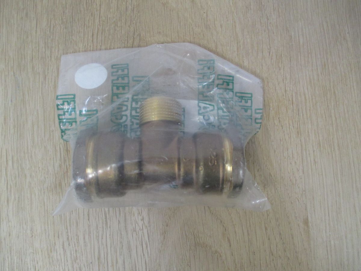 Caleffi Deca T - Stück 25 x 3/4 AG x 1/2 IG Nr. 865525 Fitting Messing K17/747