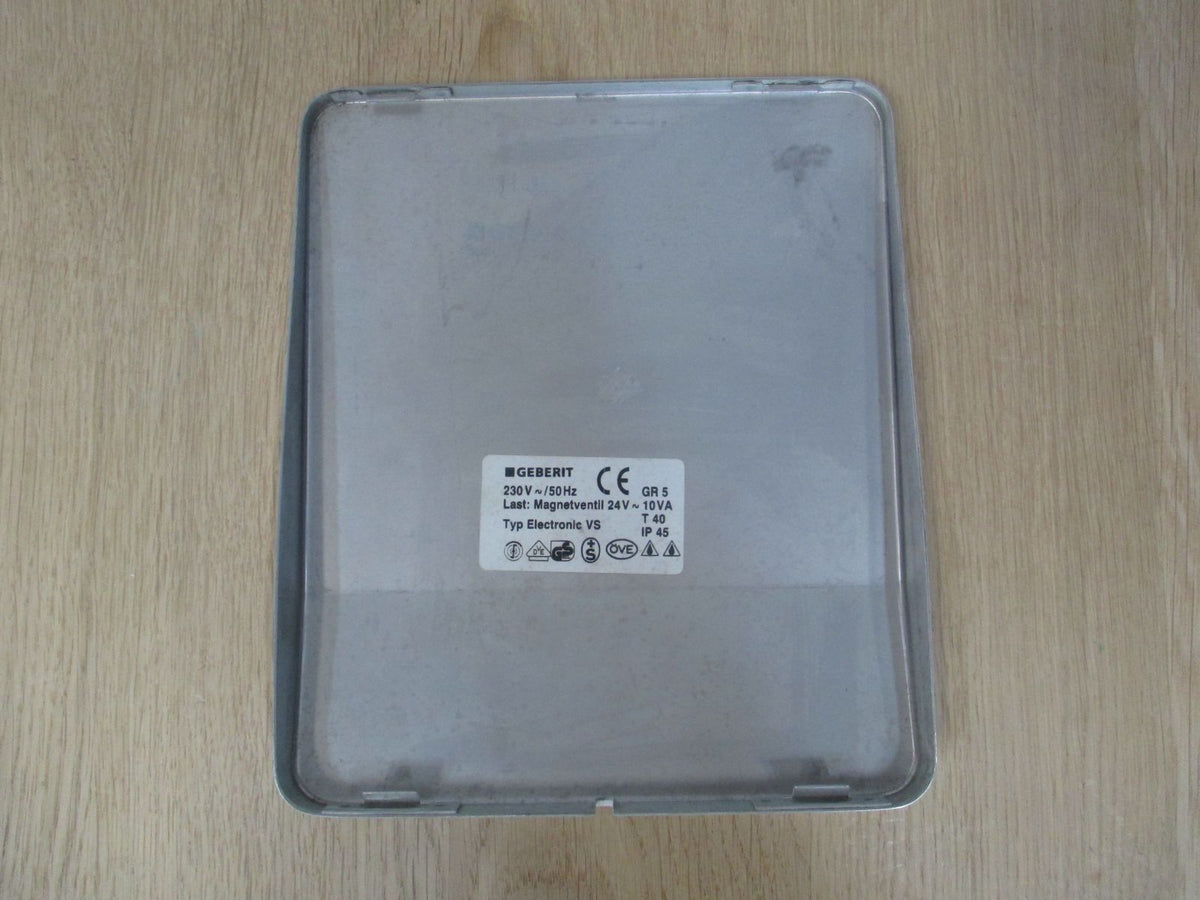 Geberit Abdeckplatte WC Urinal für Magnetventil 24 V Electronic VS K17/755