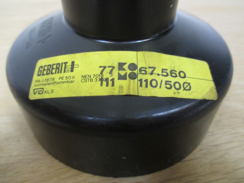 Geberit 67.560 PE Reduktion 110 x 50 Abflussrohr Verkleinerung WC Anlage K17/924