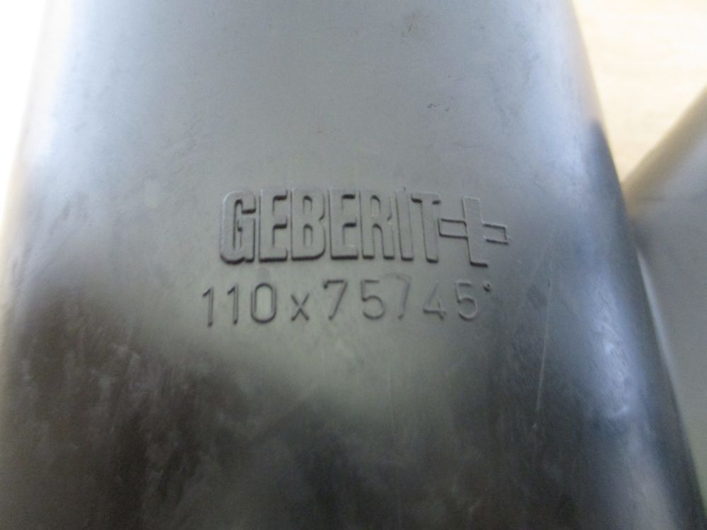 Geberit PE Schweiß Abzweiger 110 x 75 45 Grad Abfluss Rohr Nr. 67.125 K17/926