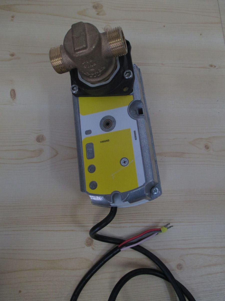Kemper vollstrom Absperrventil DC 24 V DN 15 Federrückzug Stellantrieb K18/20