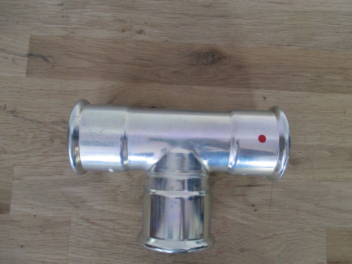 SANHA Therm Pressfitting C-Stahl T-Stück 54 x 54 x 54 mm