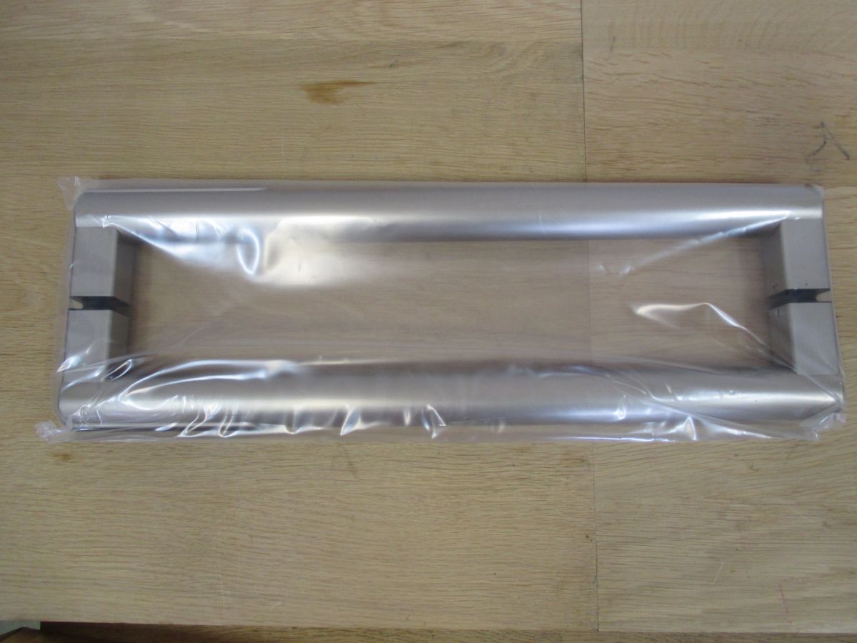 DORMA Beyond Stoßgriff Griff für 10/12 mm Glas Länge: 450 mm Aluminium K18/491
