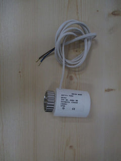 Sauter Stellantrieb AXT111 F202 Heizkörperventil 24 V Motor Ventil K18/9