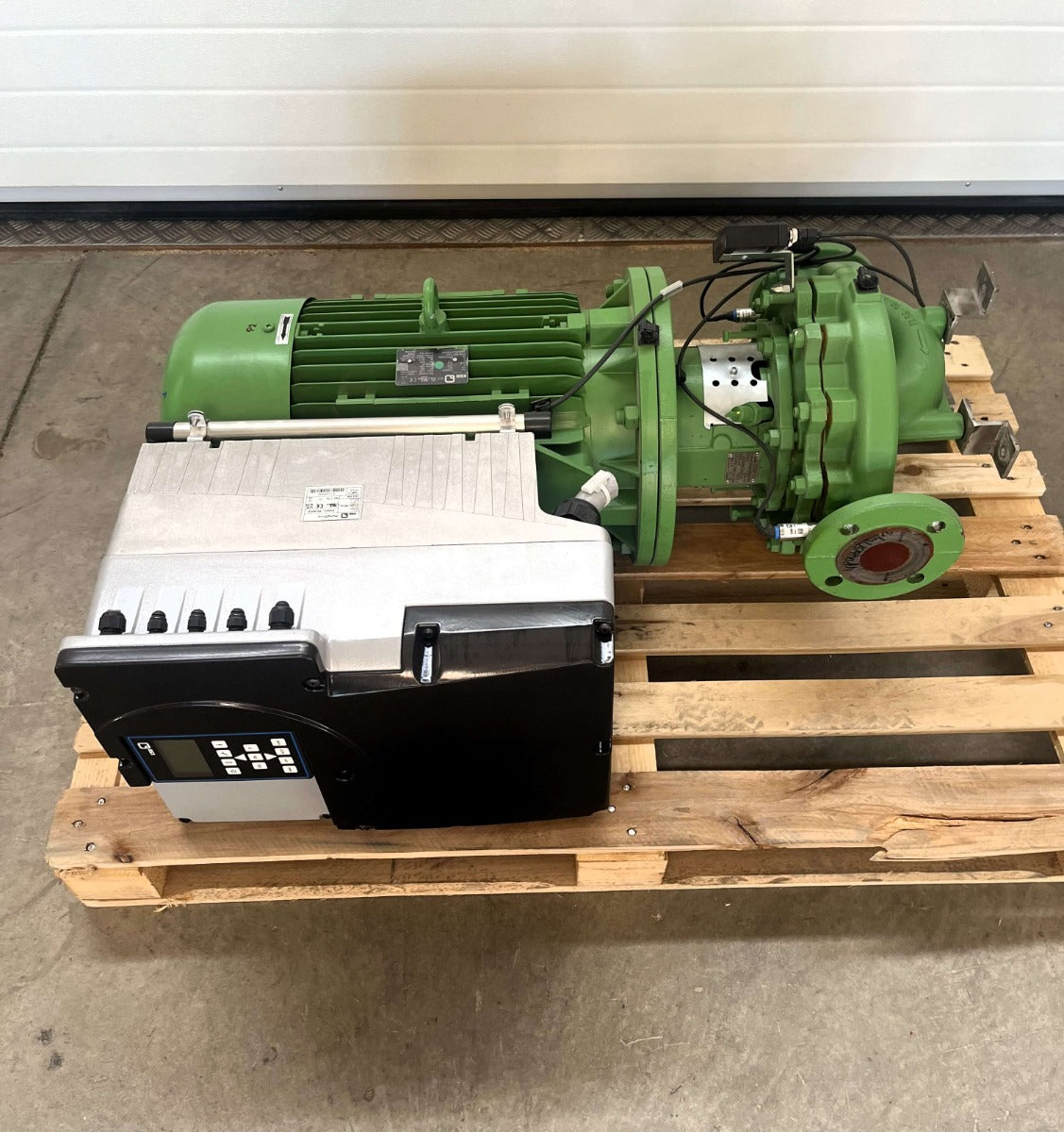KSB Etaline 050-050-250 GG Kühlmittelpumpe Blockpumpe einstufig PK25/350