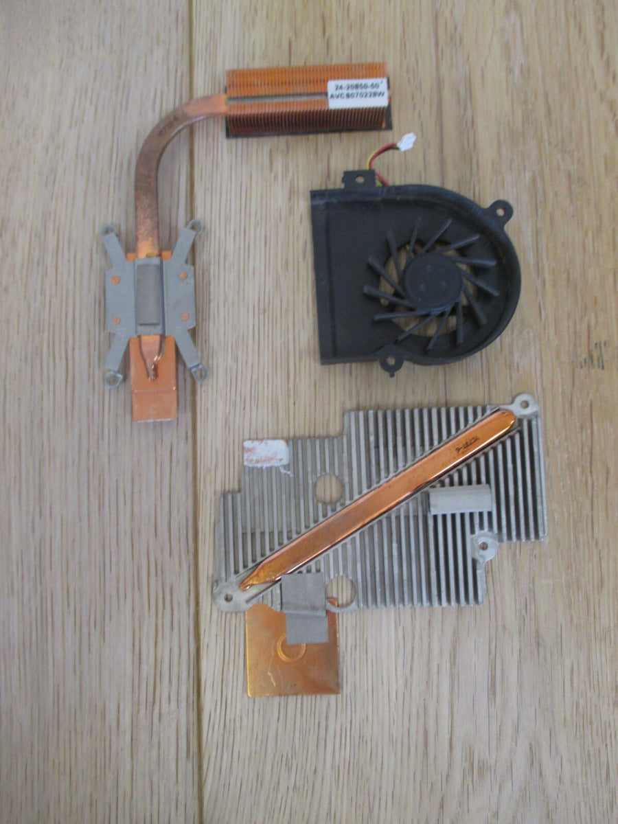 Amilo Xa 1526 Kühler und Lüfter KSB0505HA PN 21-20861-10 Computer PC S12/343