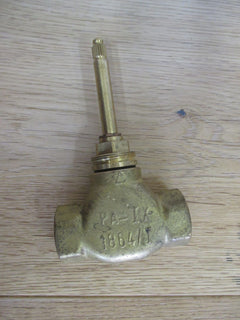 Unterputz - Ventil Halbzoll IG Messing Pumpenkost S13/426