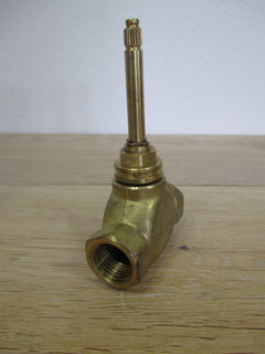 Unterputz - Ventil Halbzoll IG Messing Pumpenkost S13/426