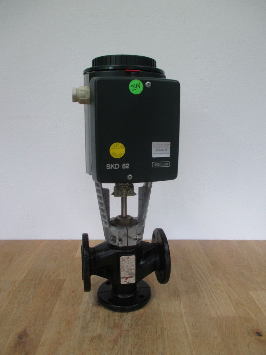 Landis & Gyr Stellantrieb SKD 62 S02 Nr 960813  3 Wege Ventil  S21/18