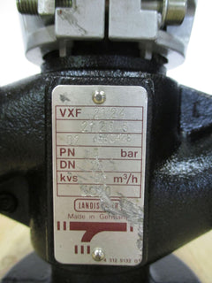 Landis & Gyr Stellantrieb SKD 62 S02 Nr 960813  3 Wege Ventil  S21/18
