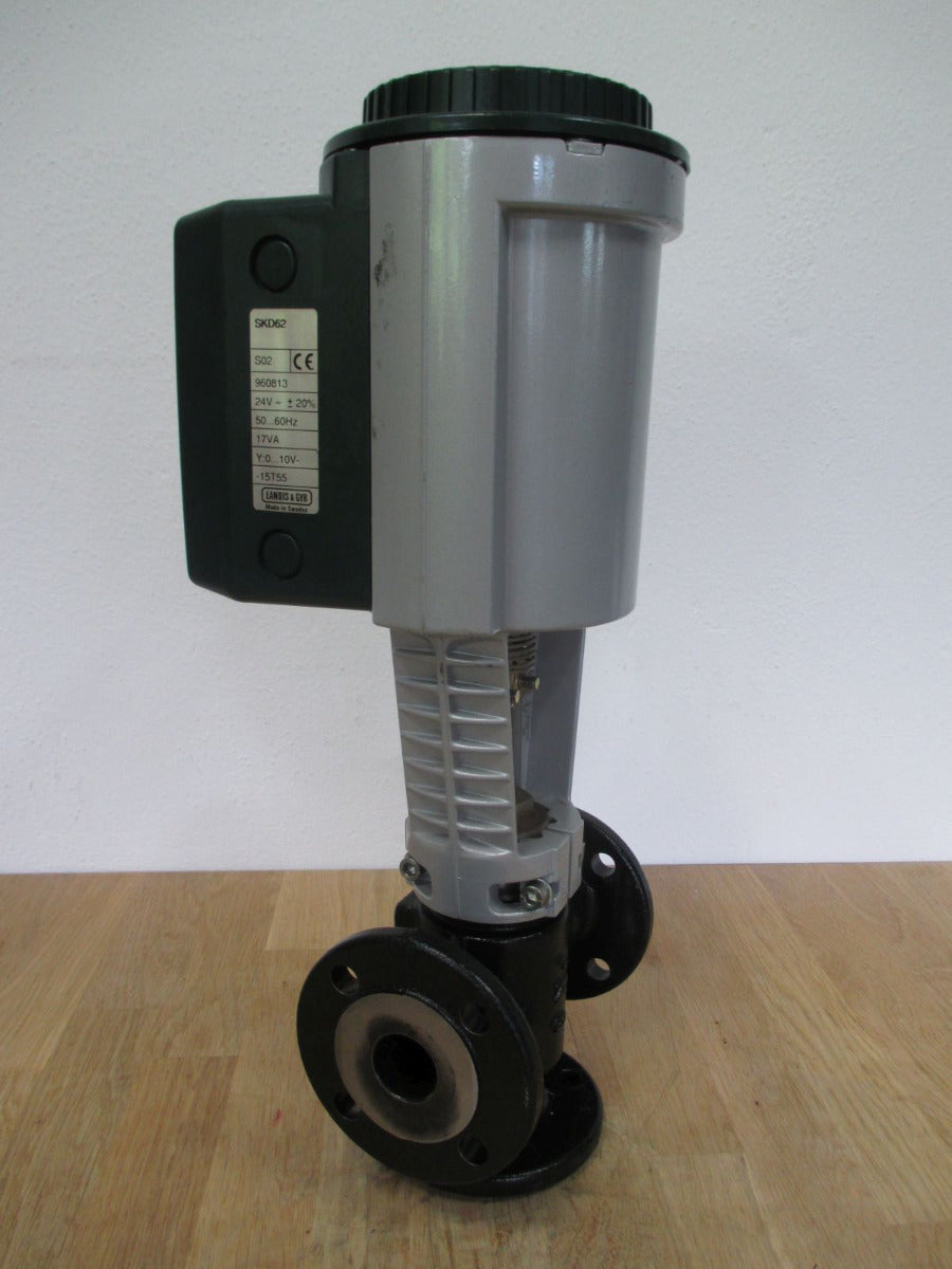 Landis & Gyr Stellantrieb SKD 62 S02 Nr 960813  3 Wege Ventil  S21/18