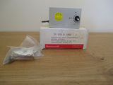  Honeywell Pneumatik Thermostat TO 939 B 1002-1 von 15 - 27 °C Druckluft S8/36