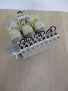 Trafo Siemens 4AP4025-2DB 3 Phasen pri 400 V sek 11 V 5 V KOST-EX T9/558
