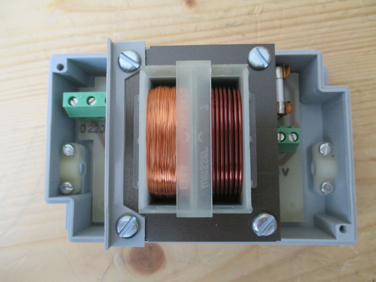 Frei Trafo Nr. 158-78 pri 220V 250V sek 6V 25VA Transformator T9/727 