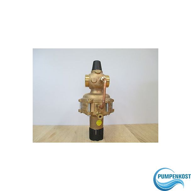 Samson Typ 46-7 Differenzdruckregler Volumenstromregler 2467  2395526   S15/136