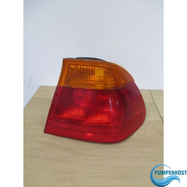 Auto Rückleuchte rot/weiss rechts hinten für BMW 3er Limousine 98-01 K17/621