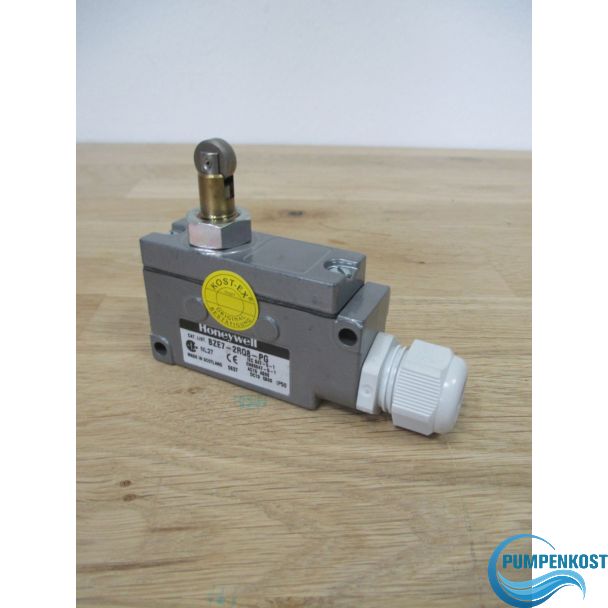 Endschalter Honeywell BZE7 - 2RQ8 - PG Öffner u. Schließer Limit Switch K18/274