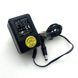 Netzteil Video AC Adapter HKA-1220 EC-230 pri 230 V sek 12 V 2,4 VA T9/1099