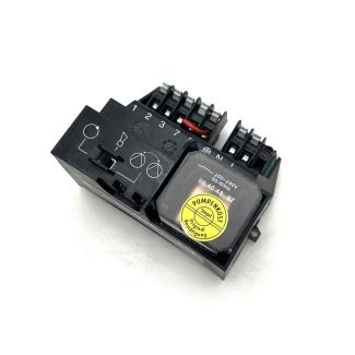 Grundfos Relay Modul UPS Serie 200   230 V Nr. 96404518 V02 Serie 2235   S13/295 