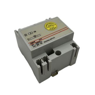 Trafo legrand 04205 pri 220 V sek 8 V 1 A Klingeltrafo T9/1127